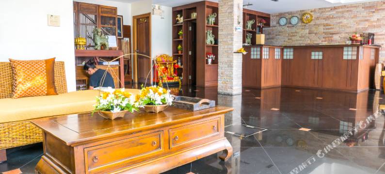 乔姆辛华欣酒店(Chomsin Hua Hin)图片