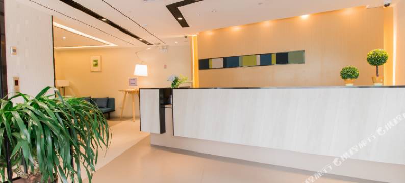 如家商旅酒店(上海曹路民雷路地铁站店)图片