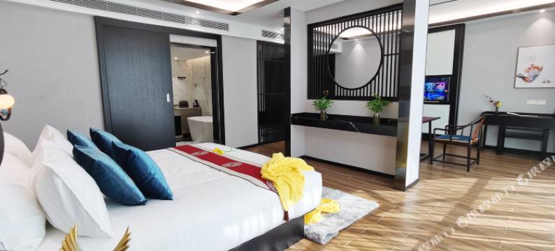 雷穆斯酒店(东兴高铁站二桥口岸店)图片