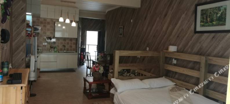 燕子飞公寓(宁陕户菜路店)图片