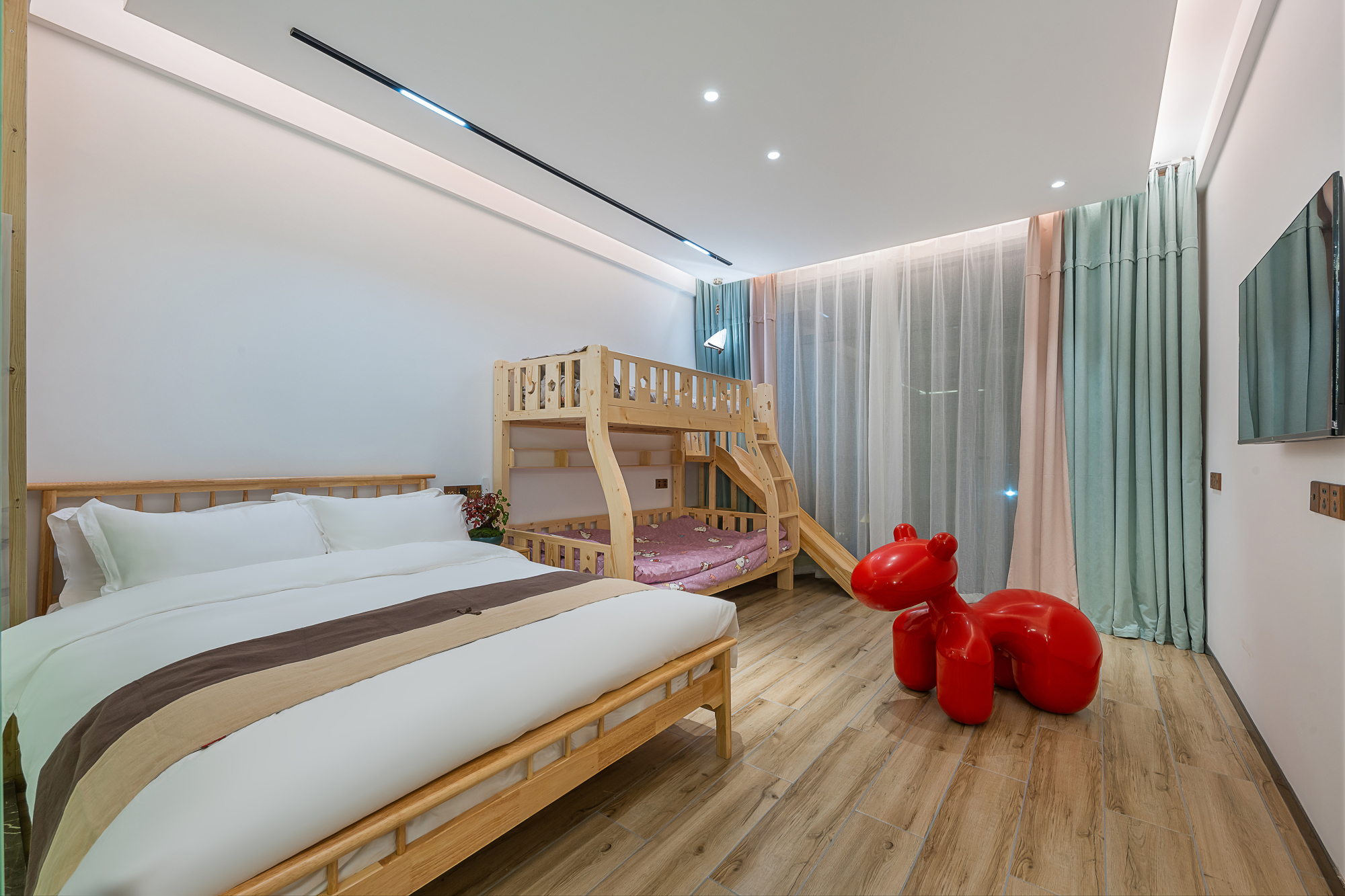 Floral Hotel·Zhoushan Putao Yishe B & B (Taohuadao store) Over view