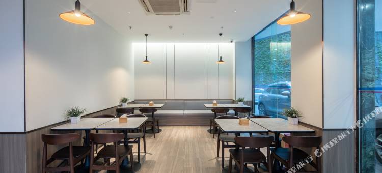 汉庭酒店(自贡彩灯公园店)图片