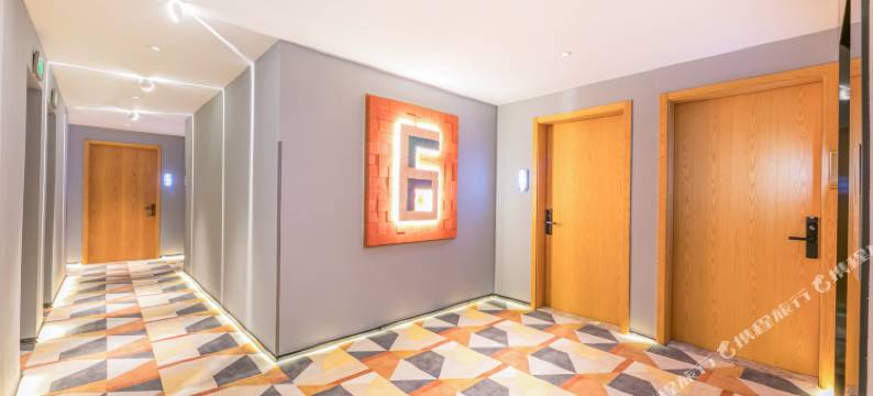 LBED精选酒店(丽水火车站店)图片