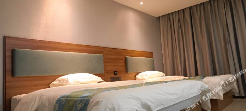 阿克塞晟泰大酒店图片