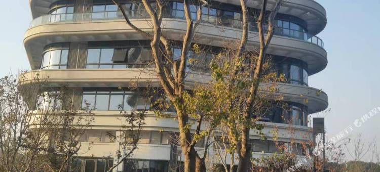 衢州依家公寓(高铁站万达广场店)图片