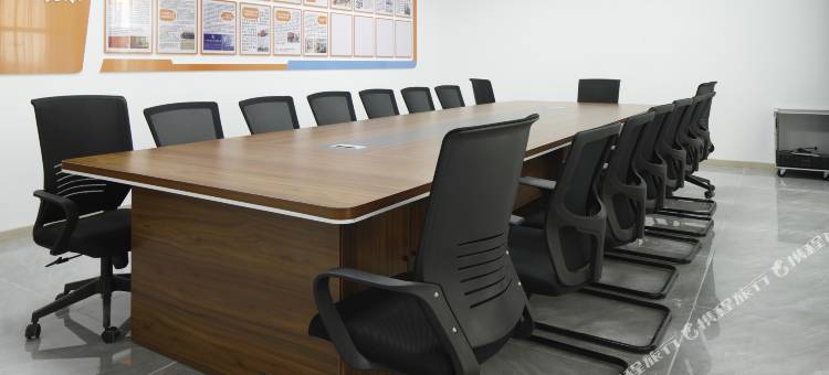 IU酒店(南宁高新区相思湖店)图片