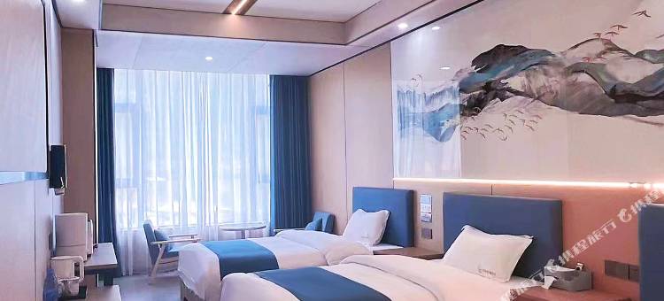 类乌齐睿轩智慧酒店图片