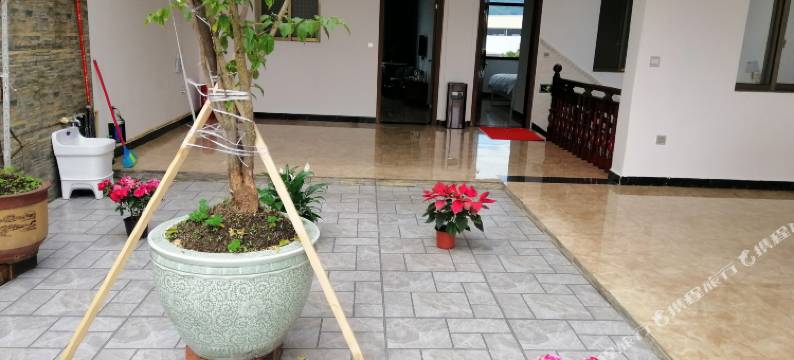 欧晔假日酒店图片