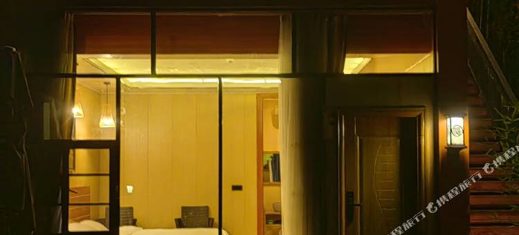 连山欧家梯田和居山舍图片