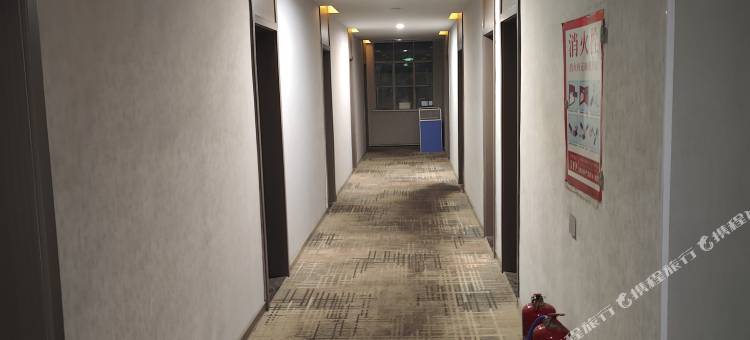 港湾青年公寓图片