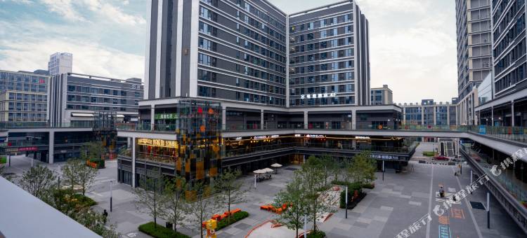 重庆原悦影音酒店(微电园店)图片