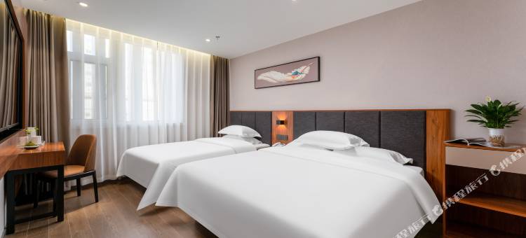 睿柏·云酒店(济南大明湖趵突泉店)图片