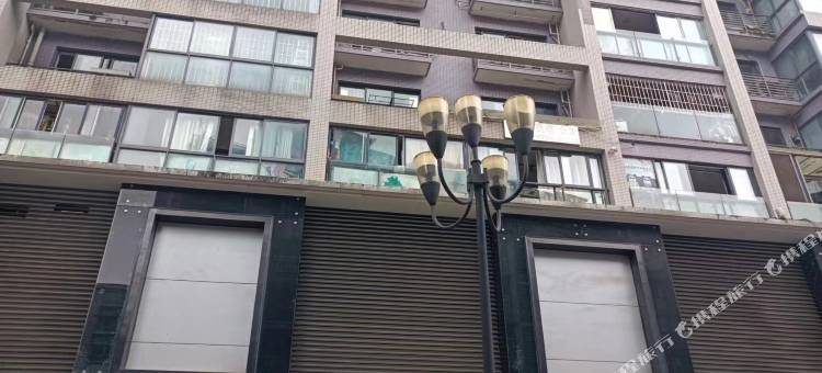 大隐小舍民宿(重庆江北机场店)图片