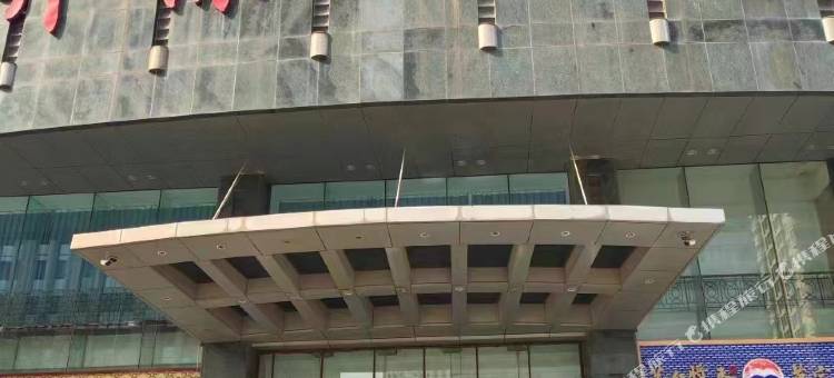 叶与晨电竞电影酒店(新百广场万象城店)图片