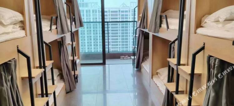 复鑫旺青年旅社民宿(华强北地铁站店)图片