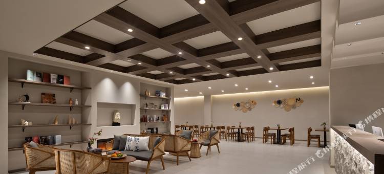 暮山映雪·Spring奢隐汤池别院(康定店)图片