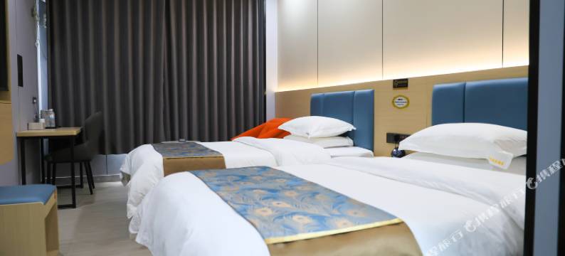 和硕云华大酒店图片