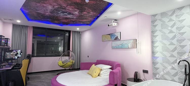 潜山夜色电竞主题酒店图片