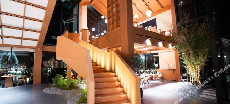 鞍山卓阅山那边度假山谷图片