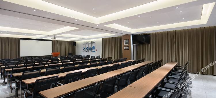 俱悦酒店(郑州CBD会展中心店)图片