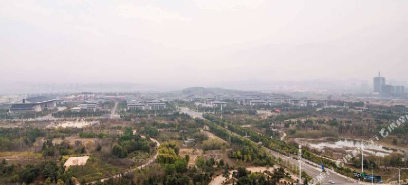 嘉优隆酒店(昆明高铁南站春融街地铁站)图片