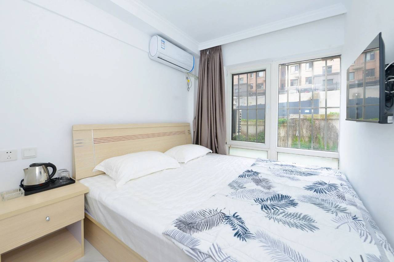 9福宾馆(大连西安路店)