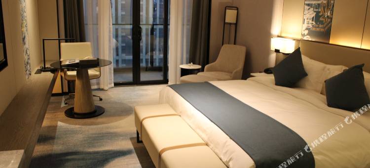 新干滨江大酒店图片