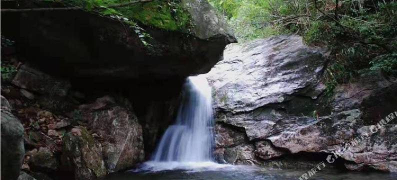 六安老高山庄民宿(天堂寨风景区店)图片