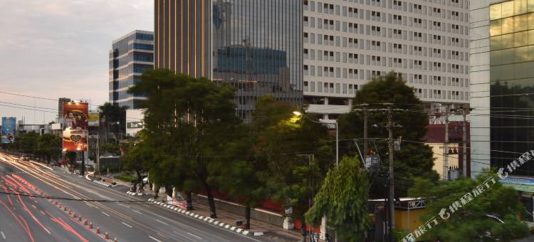 潘达纳兰路易斯肯尼酒店(Louis Kienne Hotel Pandanaran)图片