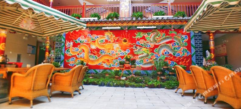 太阳岛酒店(楚雄彝人古镇高铁站店)图片