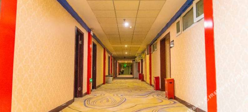 富蕴如意宾馆图片