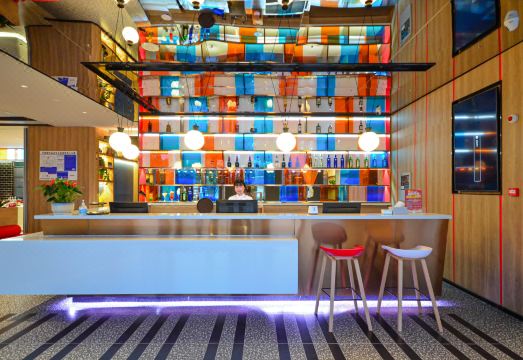 Ibis Hotel (Jiujiang Gongqingcheng University Town) Hotel Overview