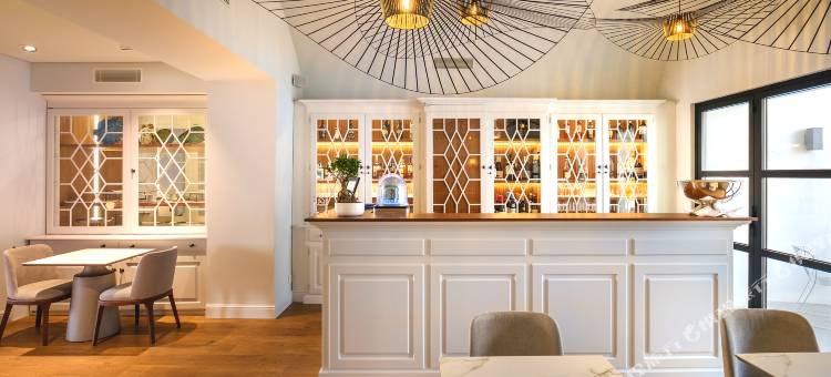 MouraSuites Hotel图片