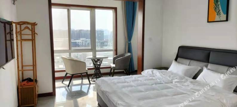 开封上岸民宿(万岁山武侠城店)图片