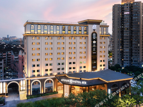 宁波东部新城中山东路亚朵S酒店