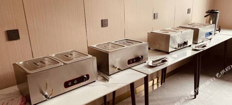君澜酒店(沁阳焦百商厦店)图片