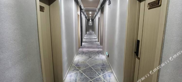 花祺M酒店(滨海吾悦广场店)图片