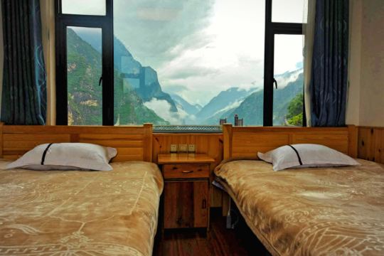 中国显示地图民宿虎跳峡天梯客栈携程酒店香格里拉酒店虎跳峡天梯