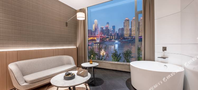 重庆南滨路W PLUS HOTEL图片