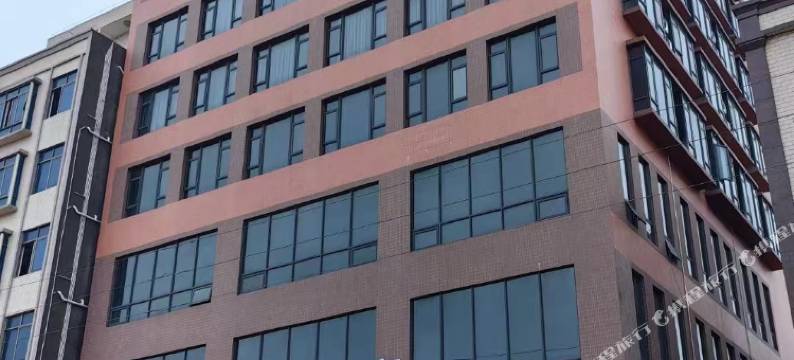 雷州市南兴镇星际公寓图片