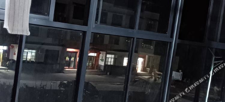石台牯牛降得玉山庄图片