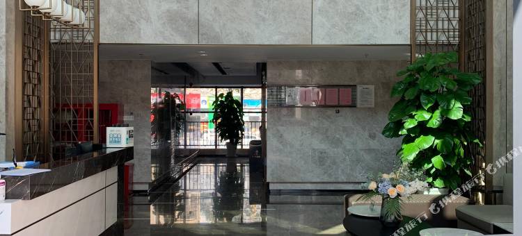 云漫民宿(赣州九铭广场店)图片