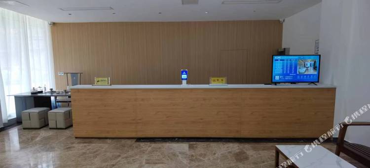 绿野仙踪森林民宿(安顺九龙山森林公园店)图片