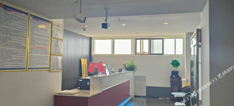 鄂尔多斯华典大酒店图片