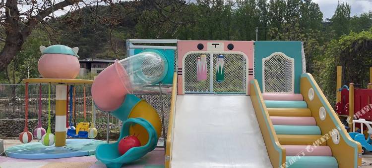 北京黄花城若谷山居图片