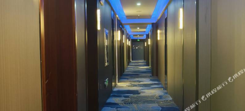 达茂旗万禾大酒店图片