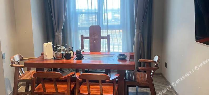 知夜优选酒店(甘旗卡火车站店)图片