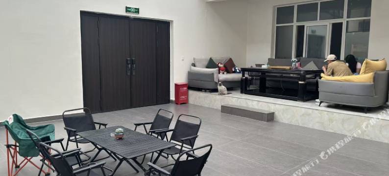 香格里拉松澜青年旅舍(独克宗古城店)图片