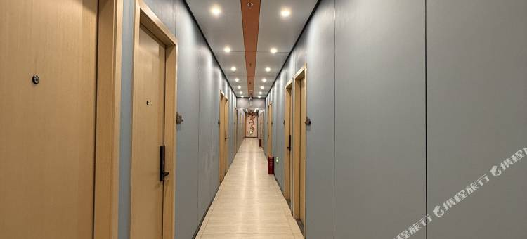 金橙•柿子酒店(闽侯大学城上街地铁站店)图片