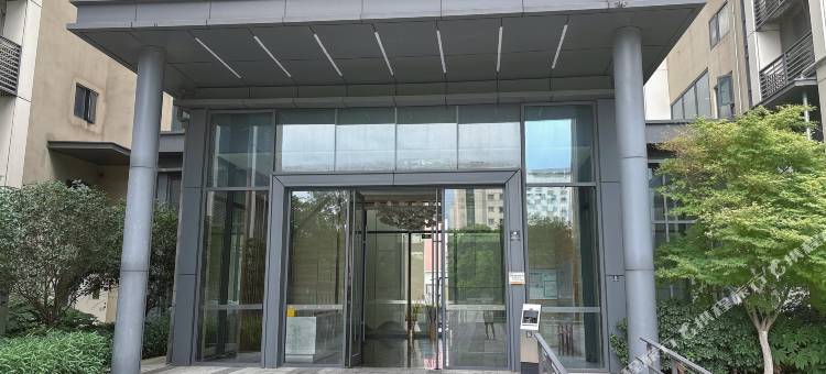 云景美宿(东湖省博物馆店)图片